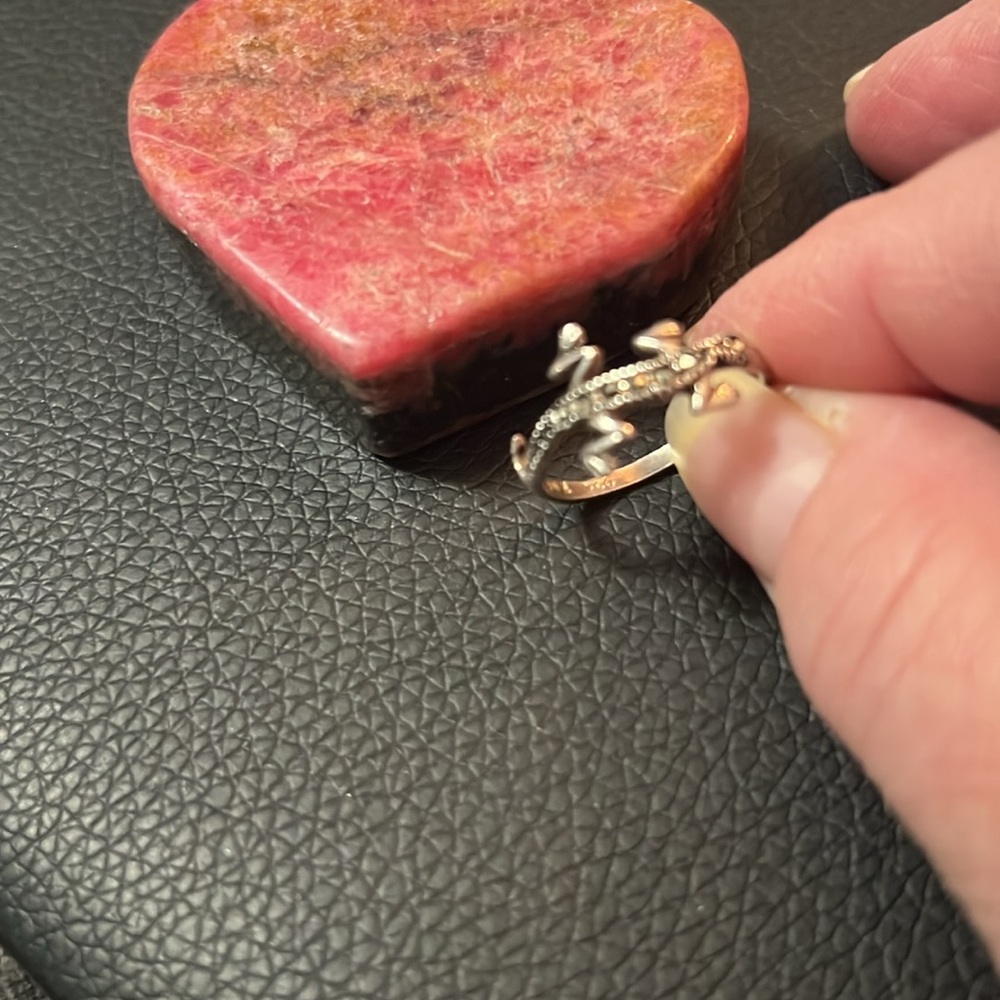 Adorable!! Mexican 925 Silver lizard ring - Picture 3 of 6